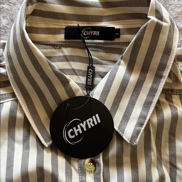 Striped Ruffle Hem Blouse - Gray - Picture 5 of 6